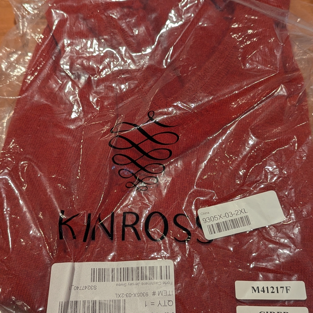 Kinross/ Forte Men's Cashmere V-Neck Sweater Vest in Cider Color XXL. Great Gift